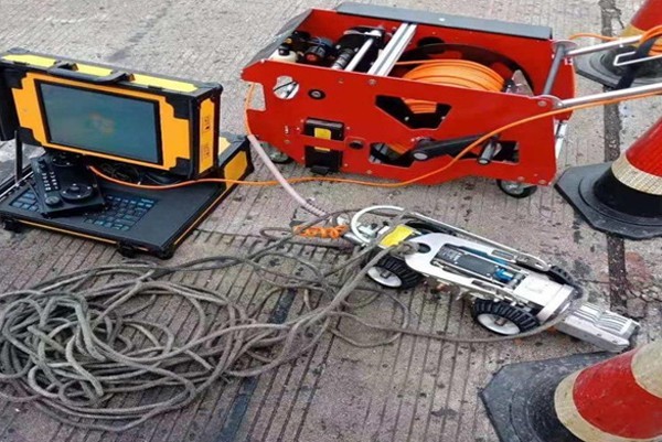 文成CCTV管道检测机器人