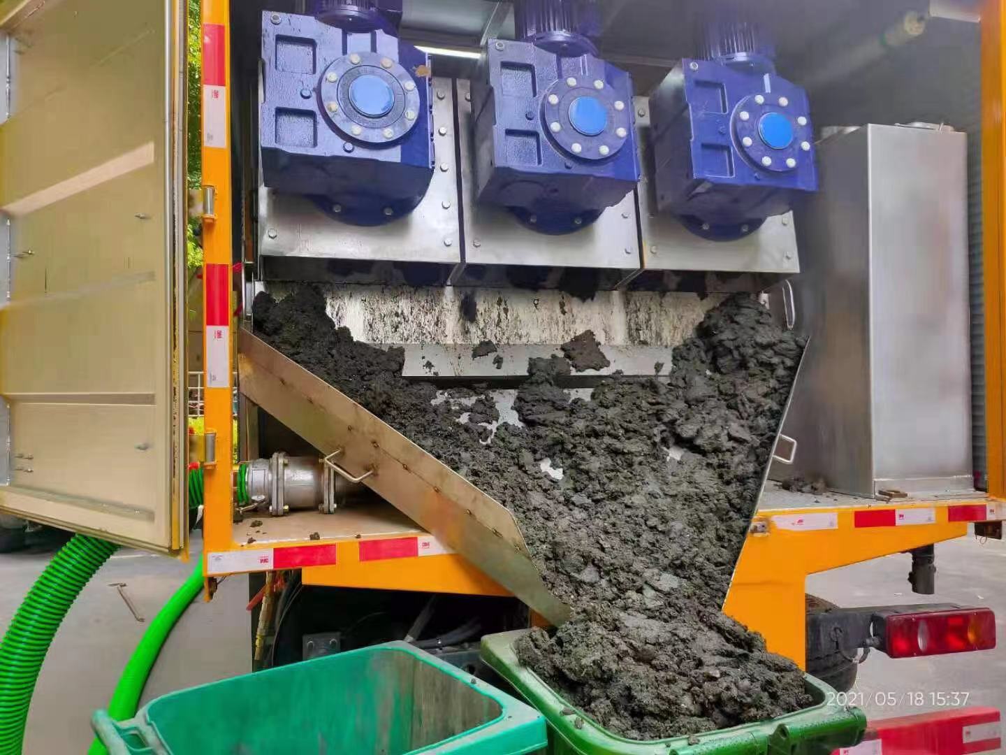 文成化粪池清掏城市维护站-泥浆净化干湿分离处理